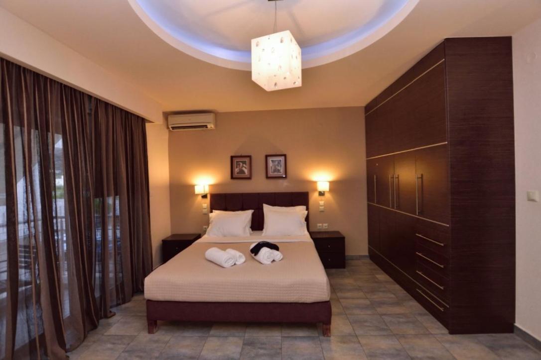 Gonis Suites Paleochora Buitenkant foto