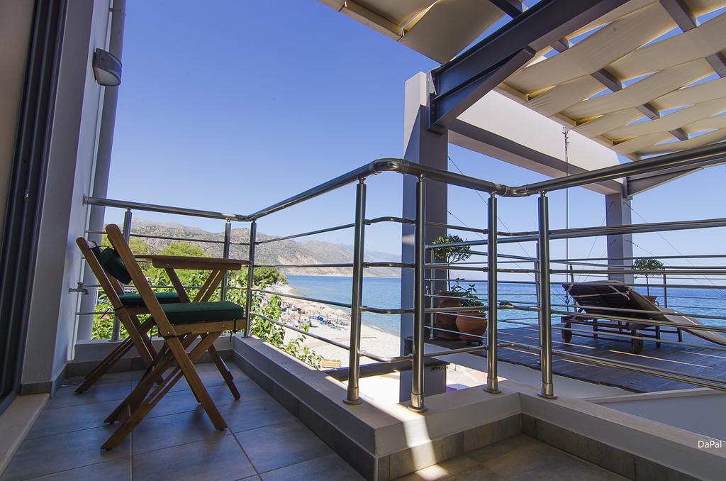 Gonis Suites Paleochora Buitenkant foto