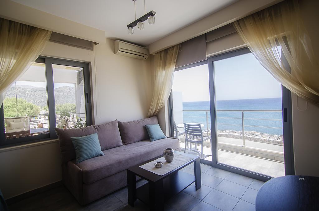 Gonis Suites Paleochora Buitenkant foto