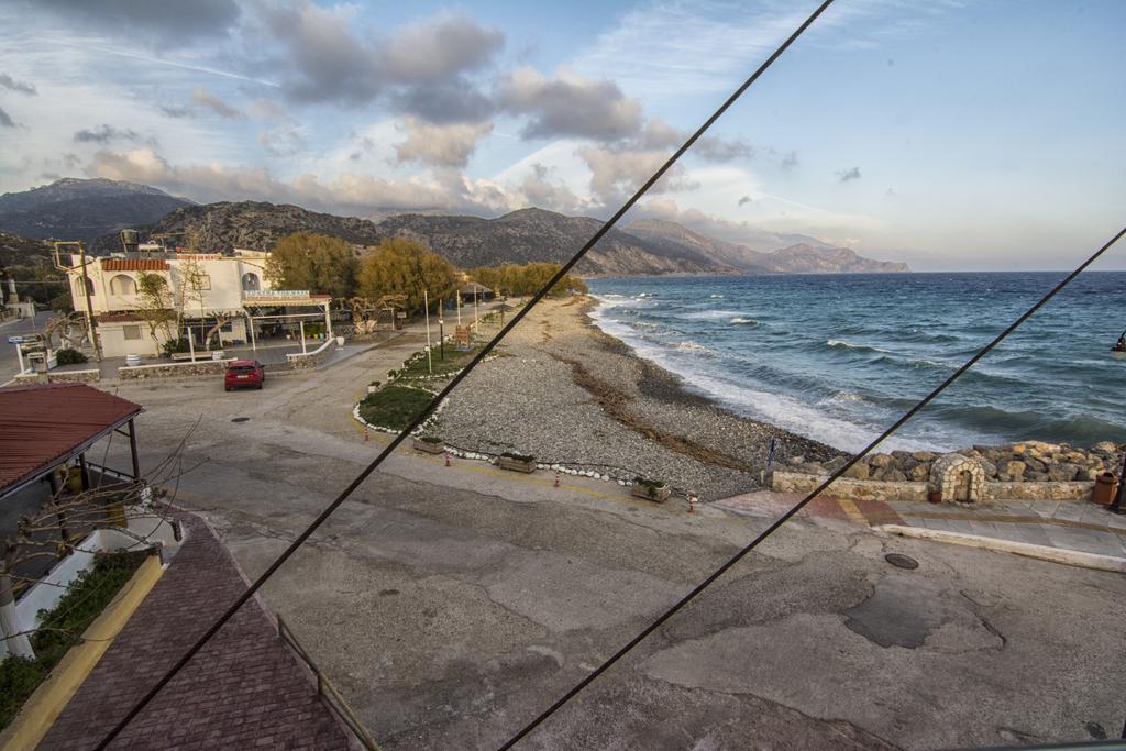 Gonis Suites Paleochora Buitenkant foto