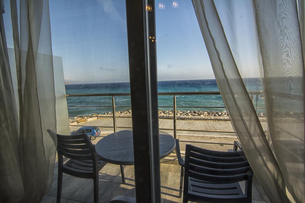 Gonis Suites Paleochora Buitenkant foto