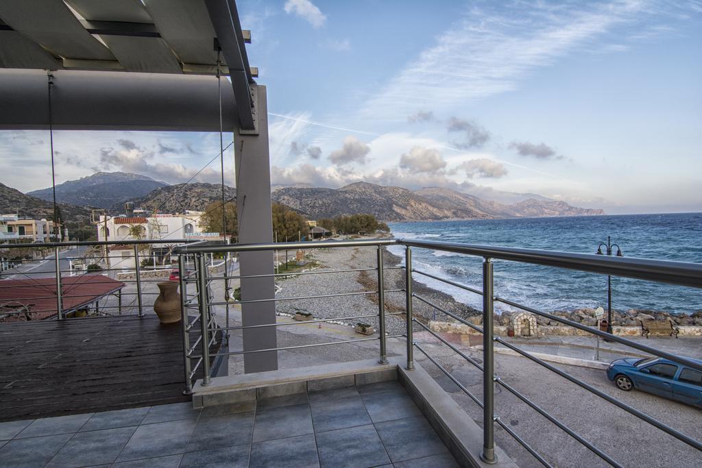 Gonis Suites Paleochora Buitenkant foto