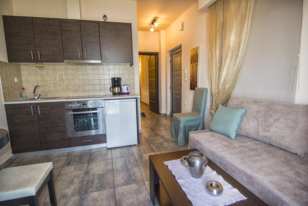 Gonis Suites Paleochora Buitenkant foto