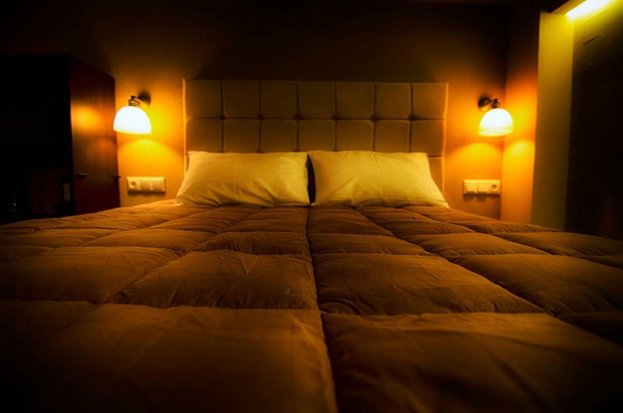 Gonis Suites Paleochora Buitenkant foto